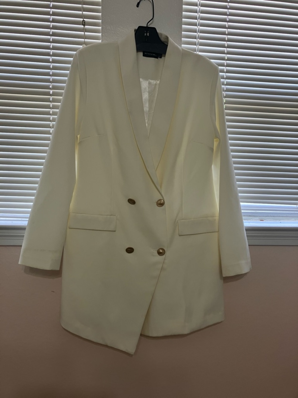 PrettyLittleThing Cream Double-Breasted Midi Blazer Dress